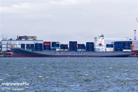 Ship WAN HAI 365 (Container Ship) Registered in .